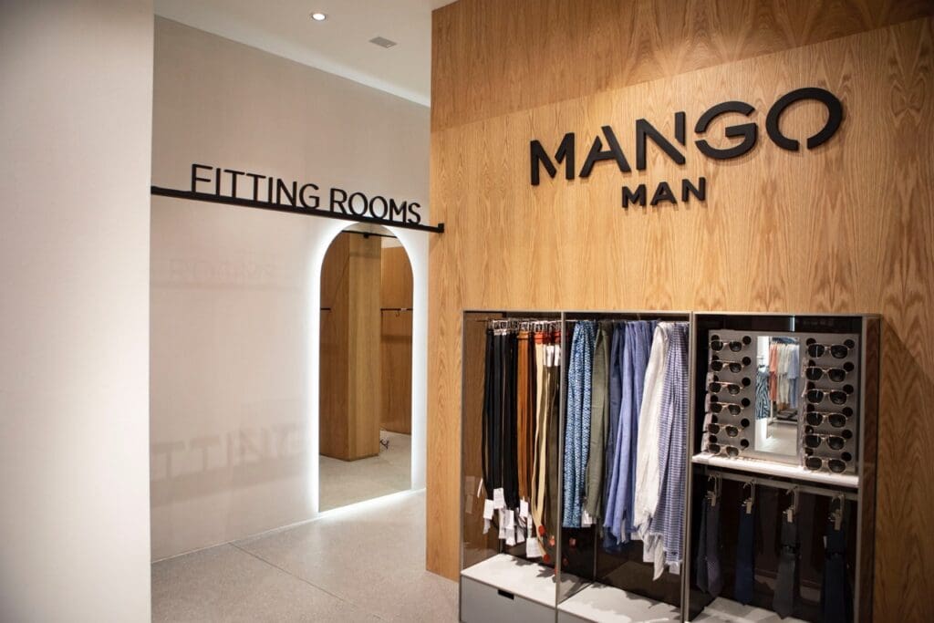 Mango Gateway changing rooms