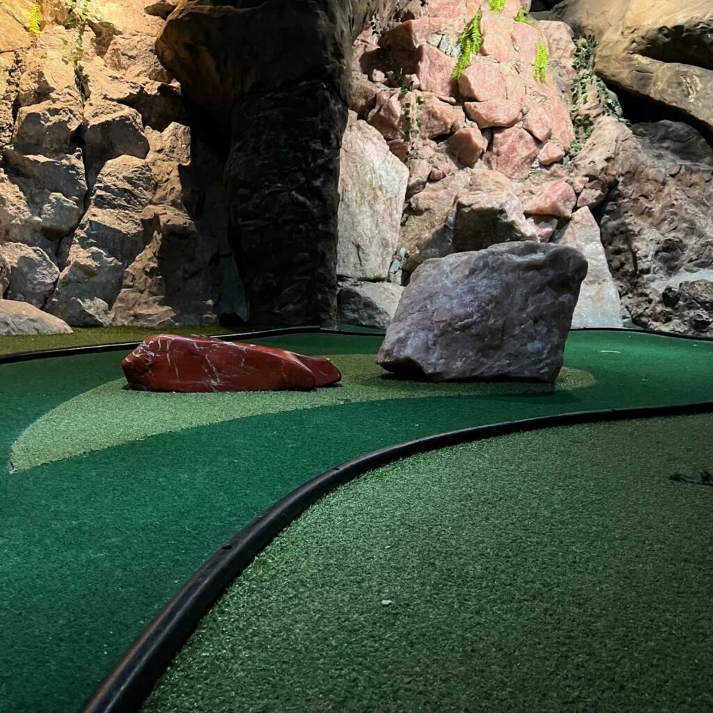 Cave Golf