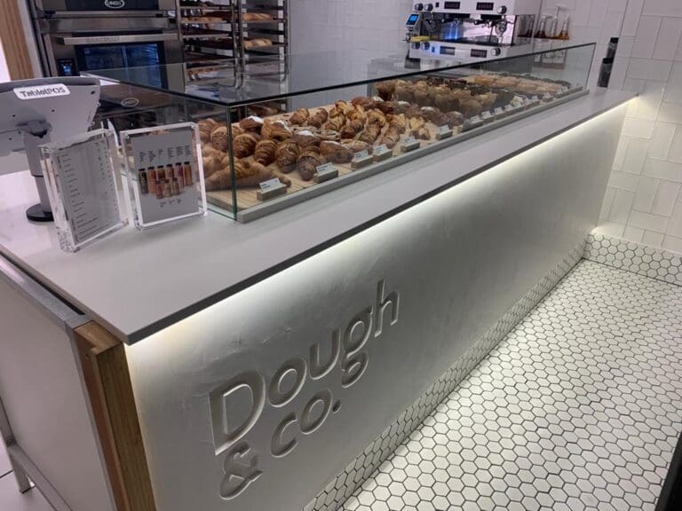 Dough & co interior