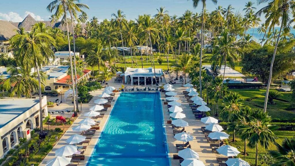 Tui Blue Bahari Zanzibar pool