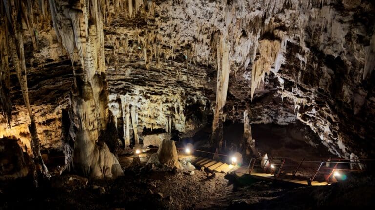 WonderCave at Bothongo Rhino & Lion Nature Reserve