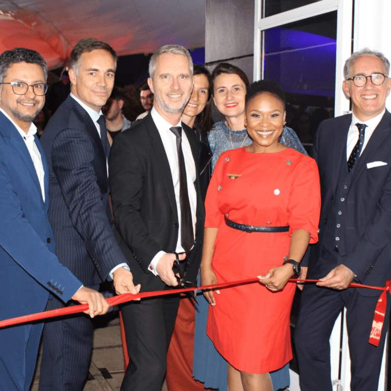 Air France launches travel exhibition with Alliance Française.