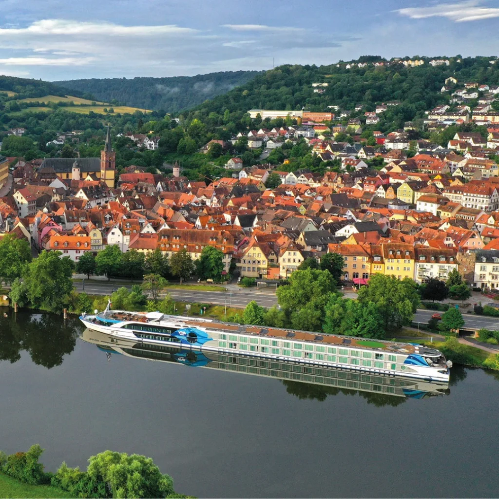 River cruising through city centres