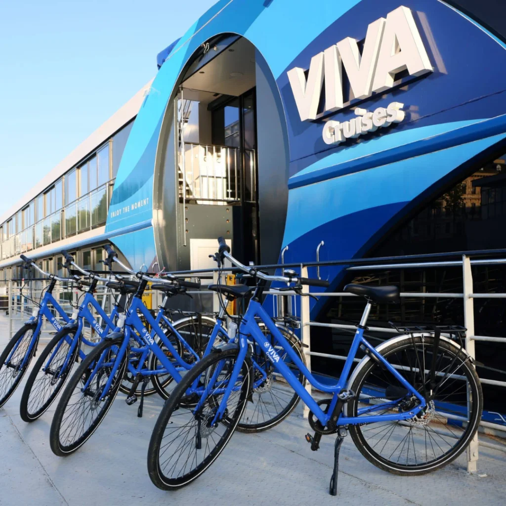 Exclusive VIVA bikes for touring cities
