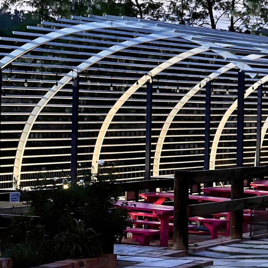 Kid Friendly Restaurants in Joburg - Delta Cafe at Night