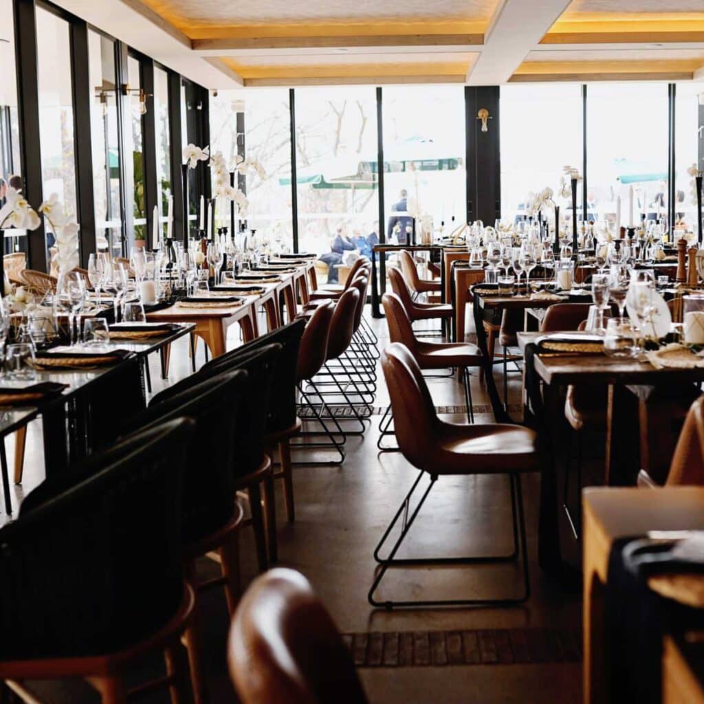 Kid Friendly Restaurants in Joburg - The Old Oak Interior