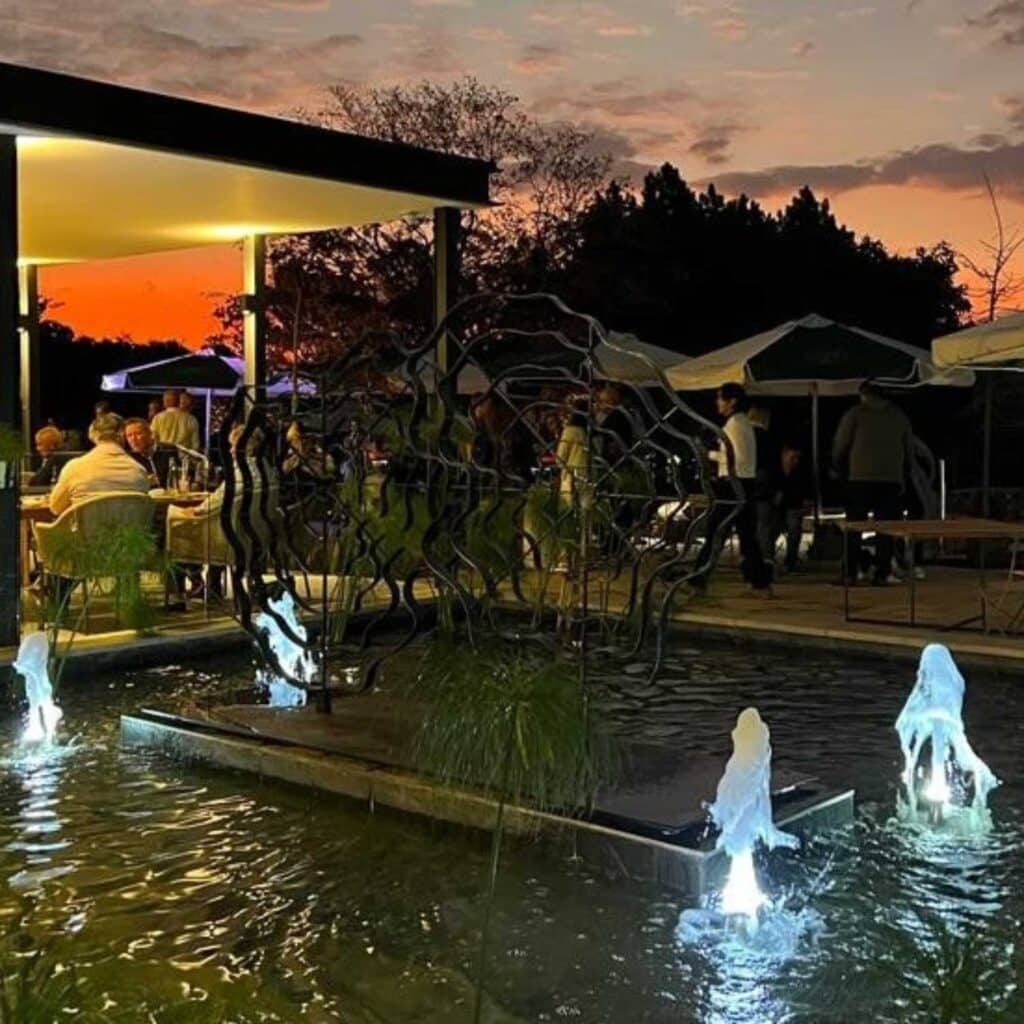 Kid Friendly Restaurants in Joburg - The Old Oak at Night