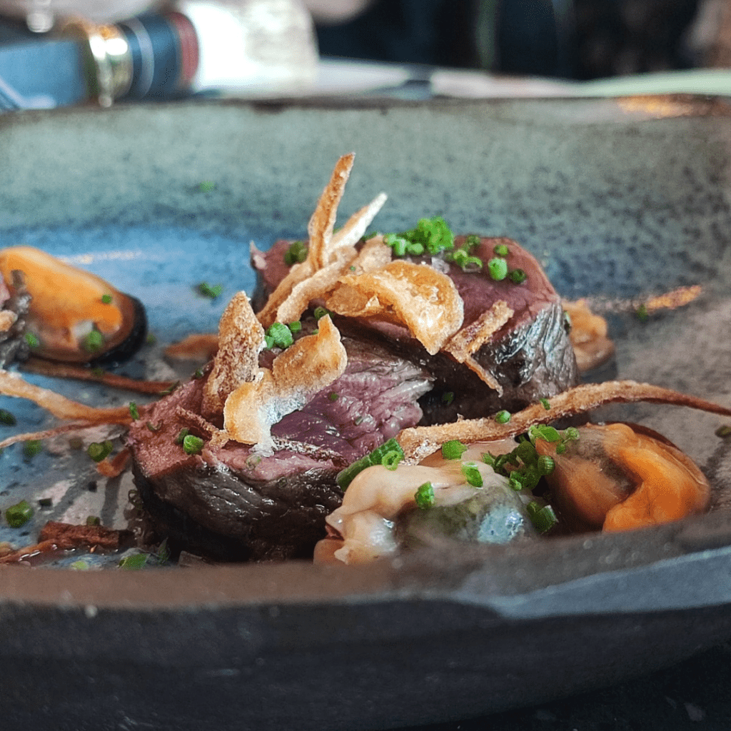 Dining at Seabamboes