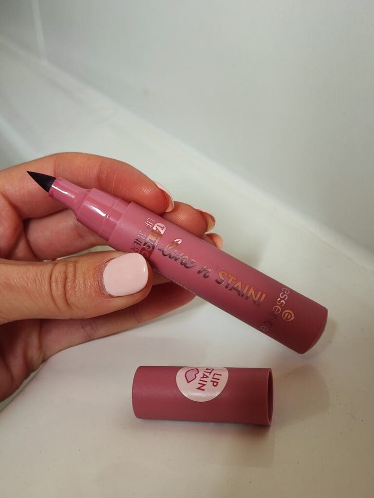 essence Lip Stain