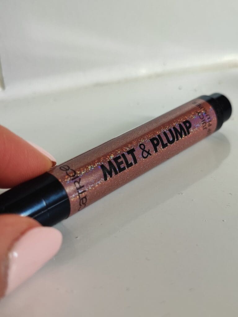 Catrice Melt & Plump Lip Product