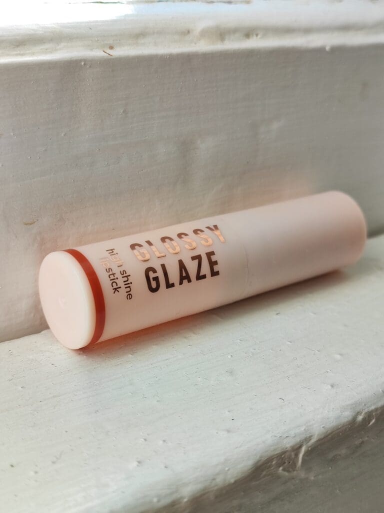 Glossy Glaze High Shine Lipstick