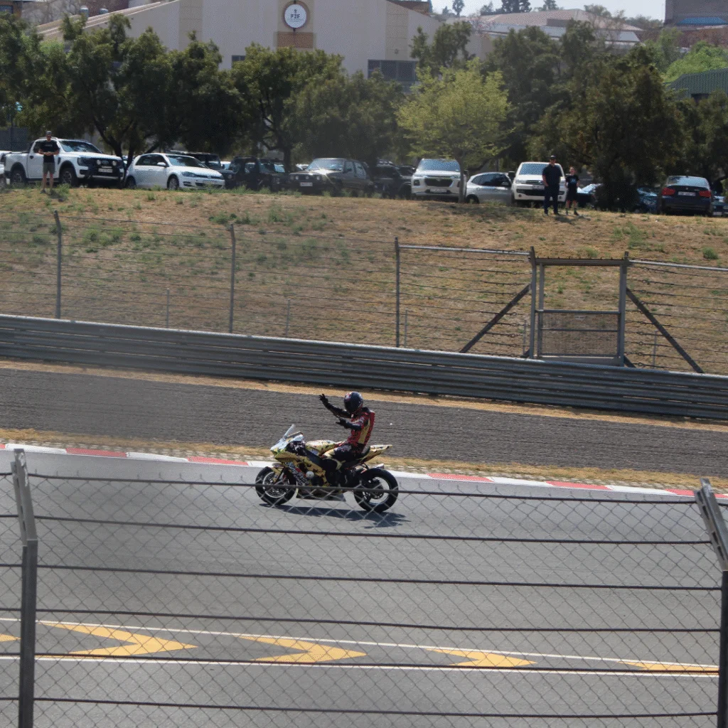Festival of Motoring SunBet ZX-10 Masters Cup Champion, Clinton Seller