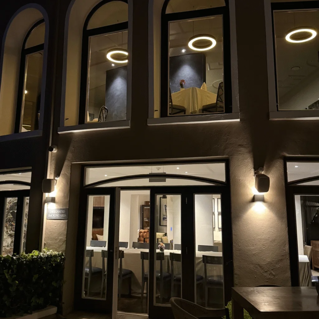 Four Seasons Hotel Flames and The View Restaurant