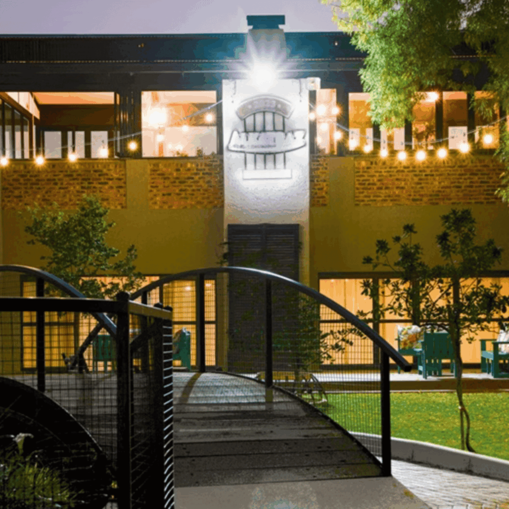 intimate venue at Alkatraz