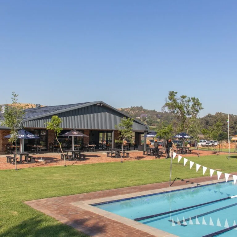The Cycle Shed @ Kloofzicht 25m Pool
