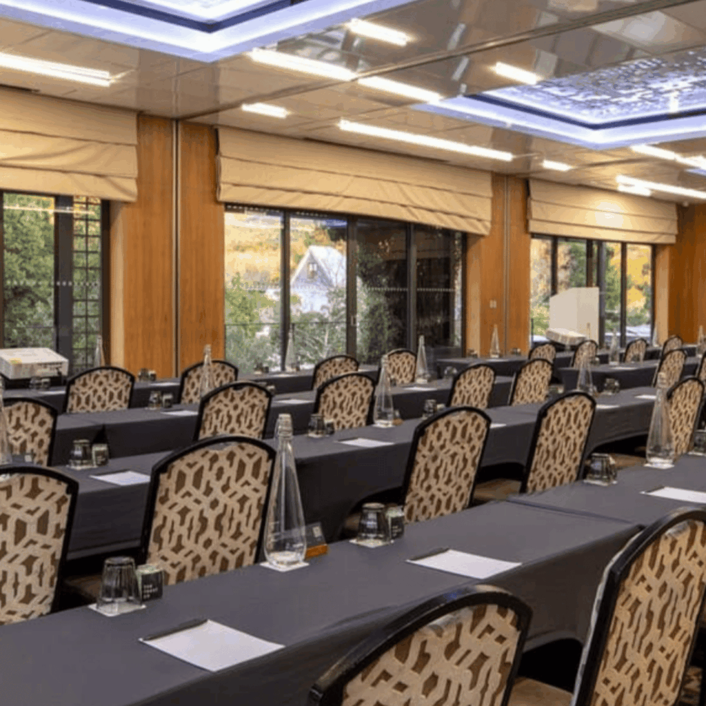 The Vineyard Hotel Large Conference Room