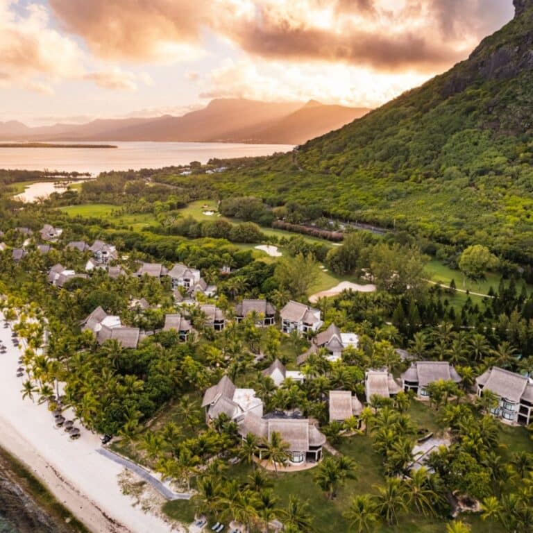 Dinarobin Beachcomber Aerial