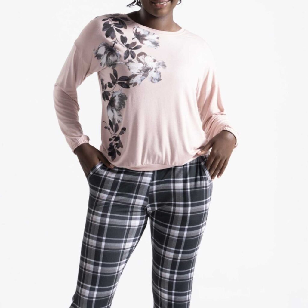H-List Mothers Day 2026 05