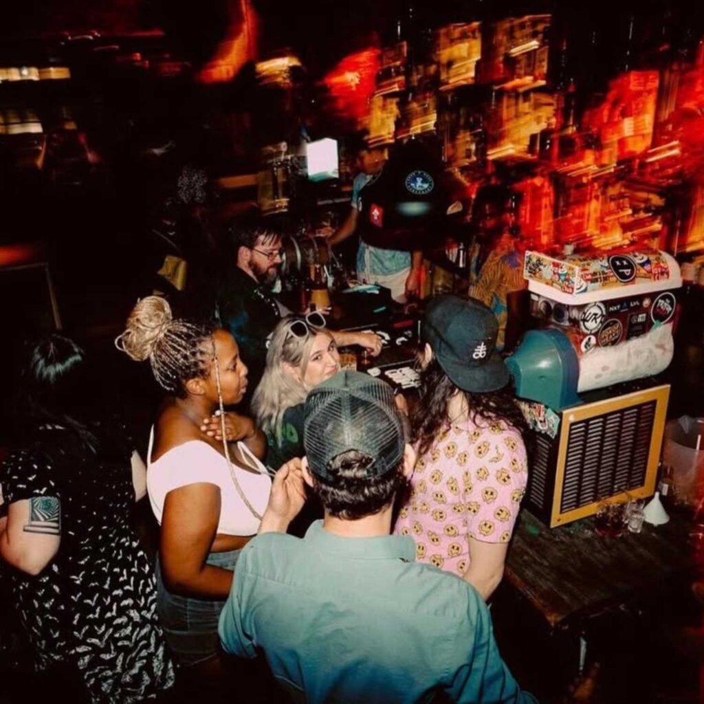 Smoking Kills Nightlife Destination in Melville