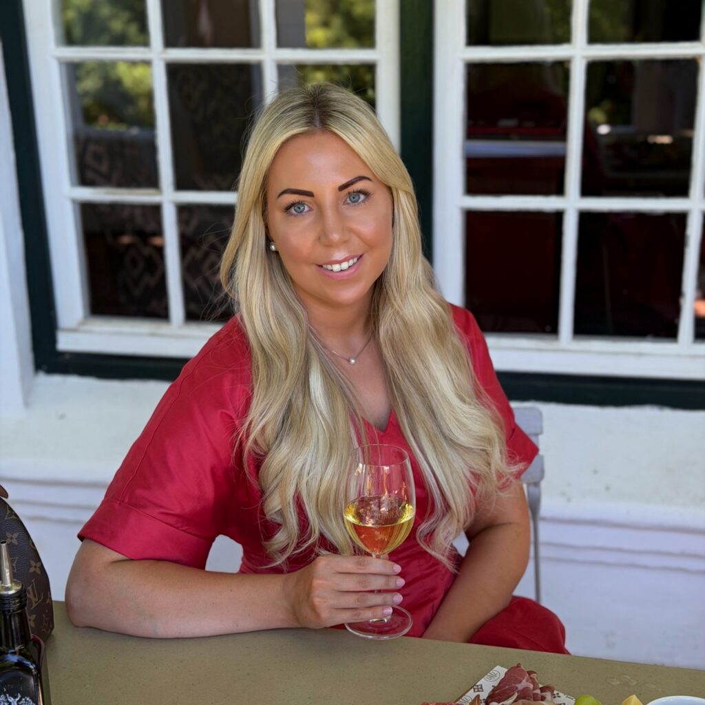 Candice Guest - Editor at Hello Lifestyle magazine
