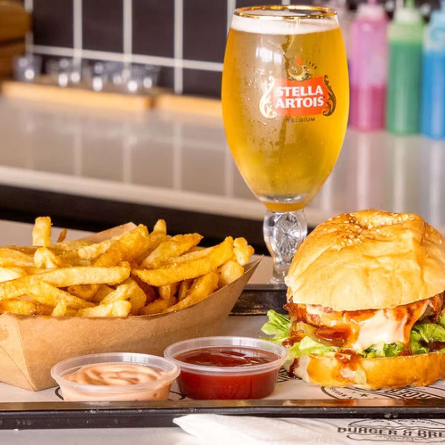 Hello Lifestyle - Burger & Brew