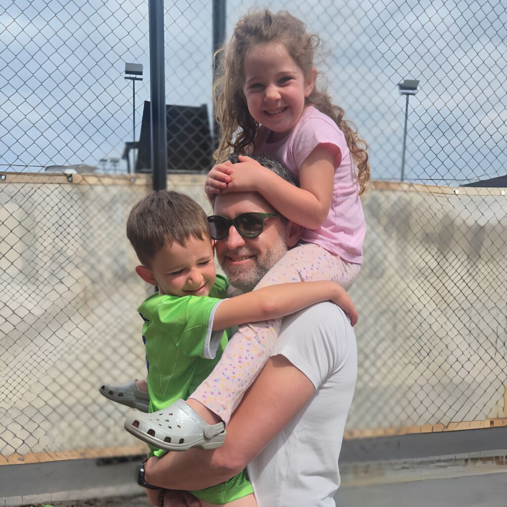 Justyn, Jaxon and Summer Spinner - Hello Lifestyle magazine