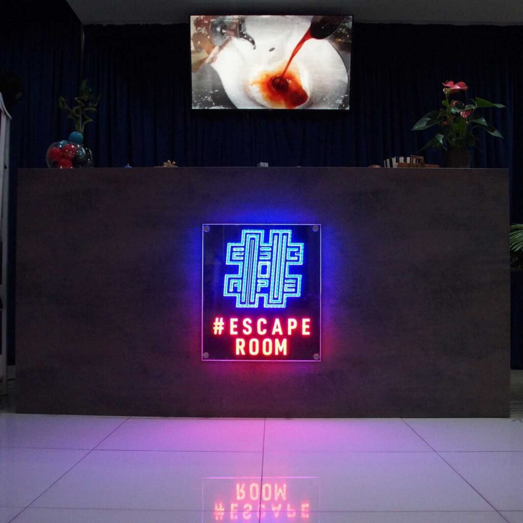 Hashtag Escape Room