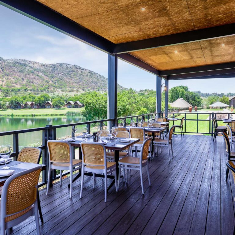 Overmeer Bistro at Kloofzicht Deck