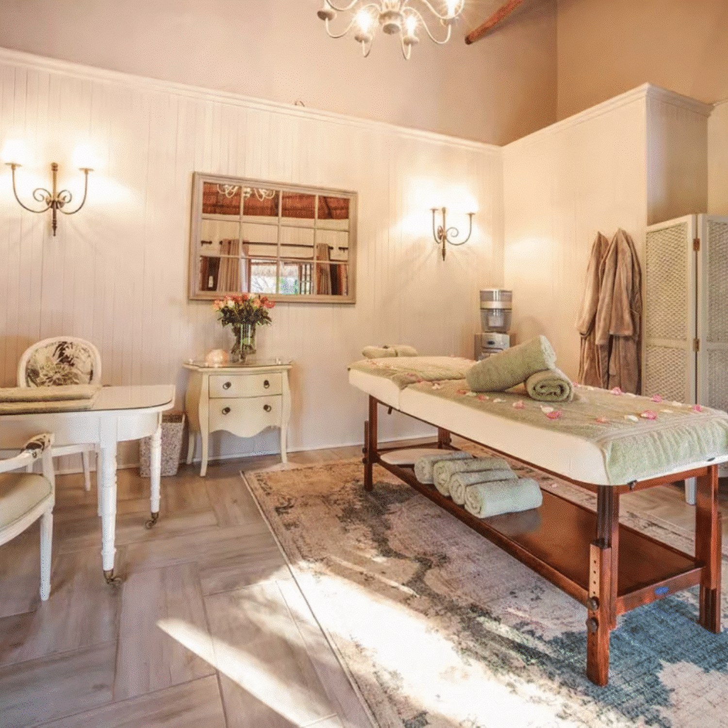 A treatment room at Elohim’s Place Retreat & Spa.