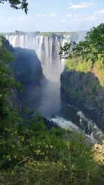 Have you ever been to the Victoria Falls? 

We're currently staying at @avani_victoriafalls in Zambia where guests have unlimited access to the falls and we're in absolute awe of this world wonder's magnitude! 

This was taken from the photographic trail. How stunning!? 

#falls #waterfall #victoriafalls #travel #traveladdict
